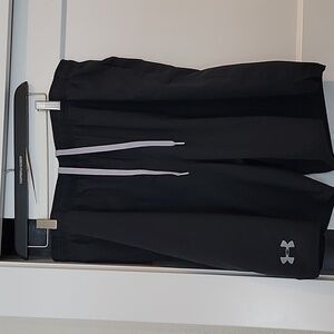 UNDER ARMOUR MENS LIGHTWEIGHT ATHLETIC SHORTS SZ.XL